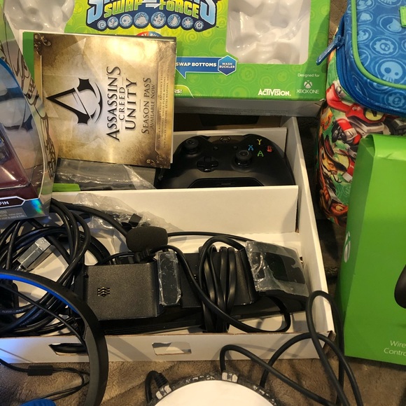 XBOXONE Bundle - Picture 5 of 7